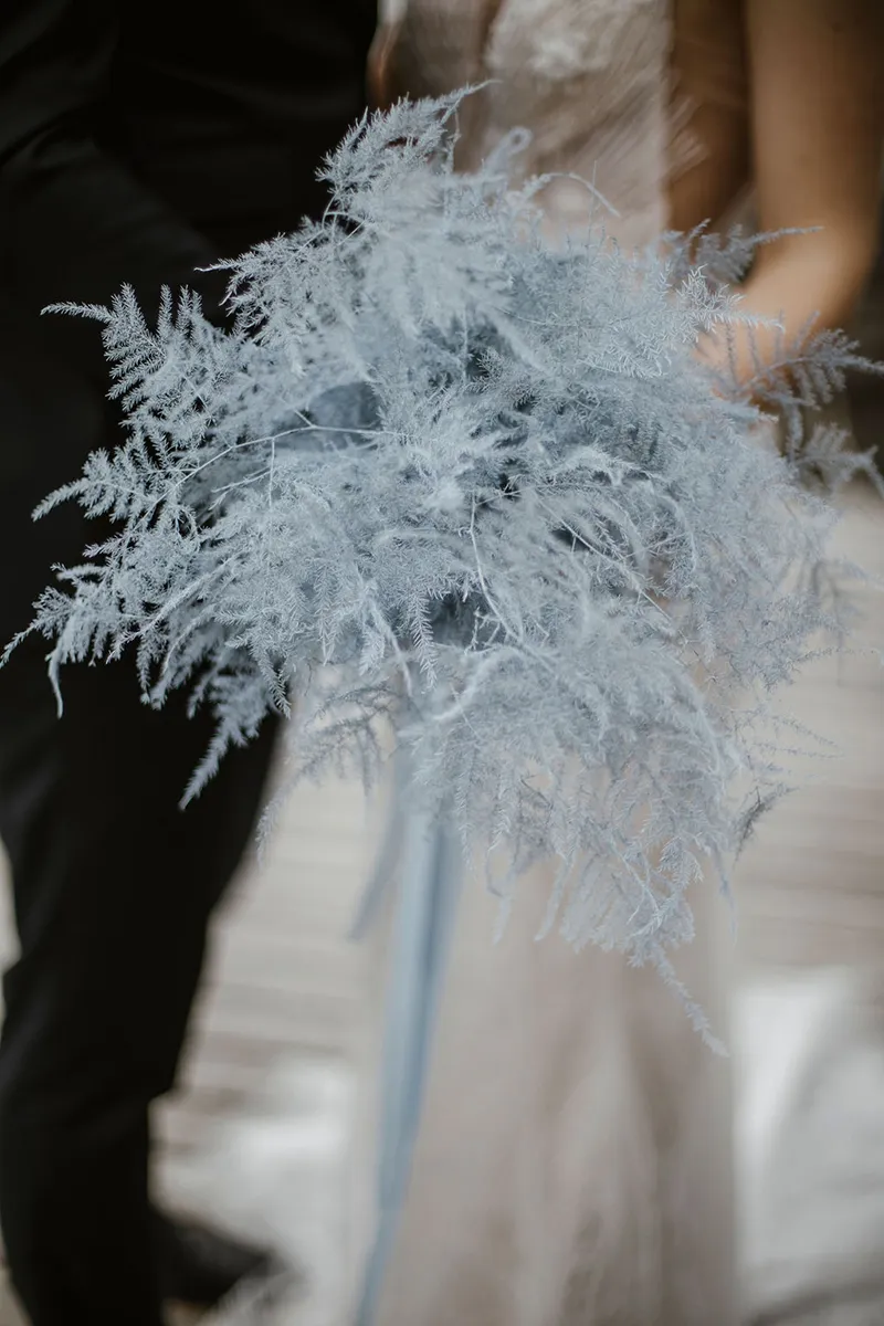 Love by the Lake: Romantische Hochzeit zwischen See & Bergen
