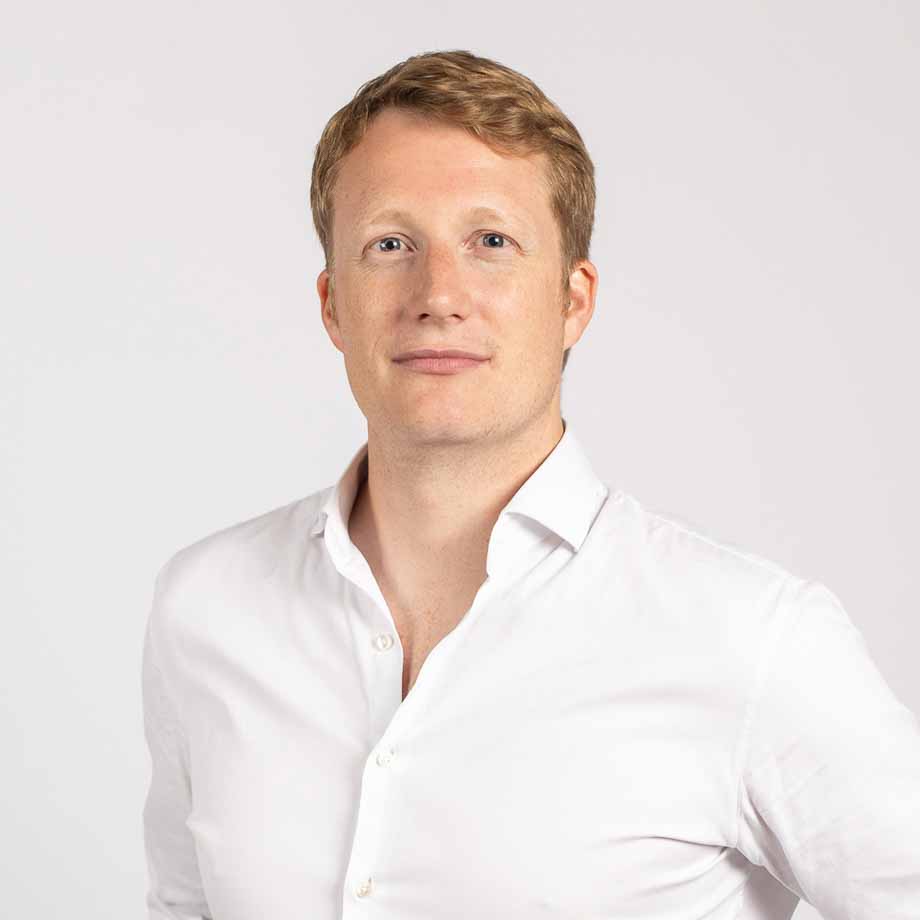 Priv. Doz. Dr. med. Simon Dulz, FEBO