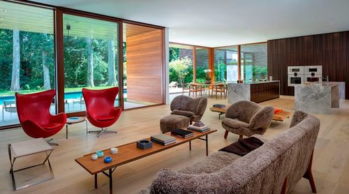 An image of a clean luxurious living room