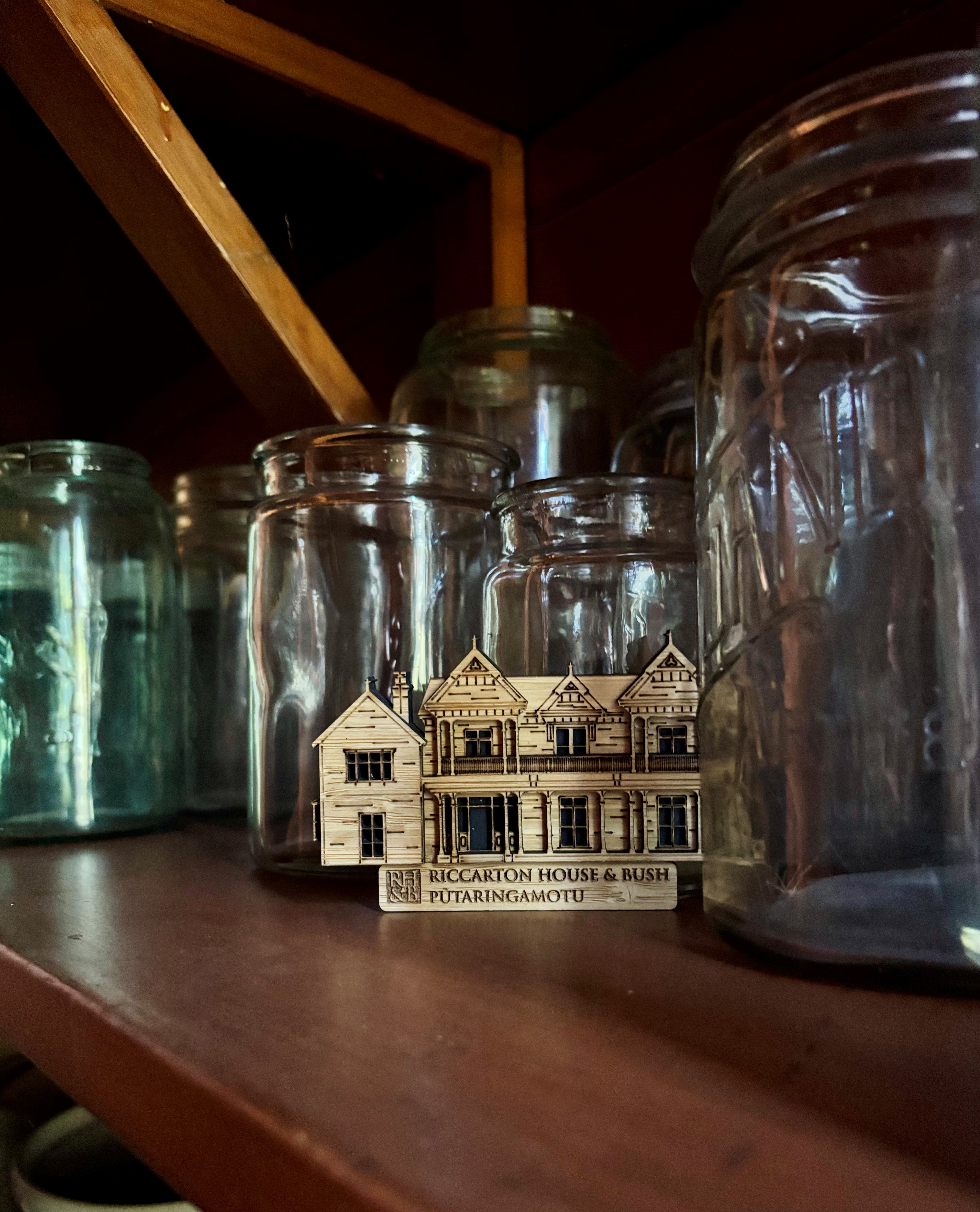 Riccarton House magnet