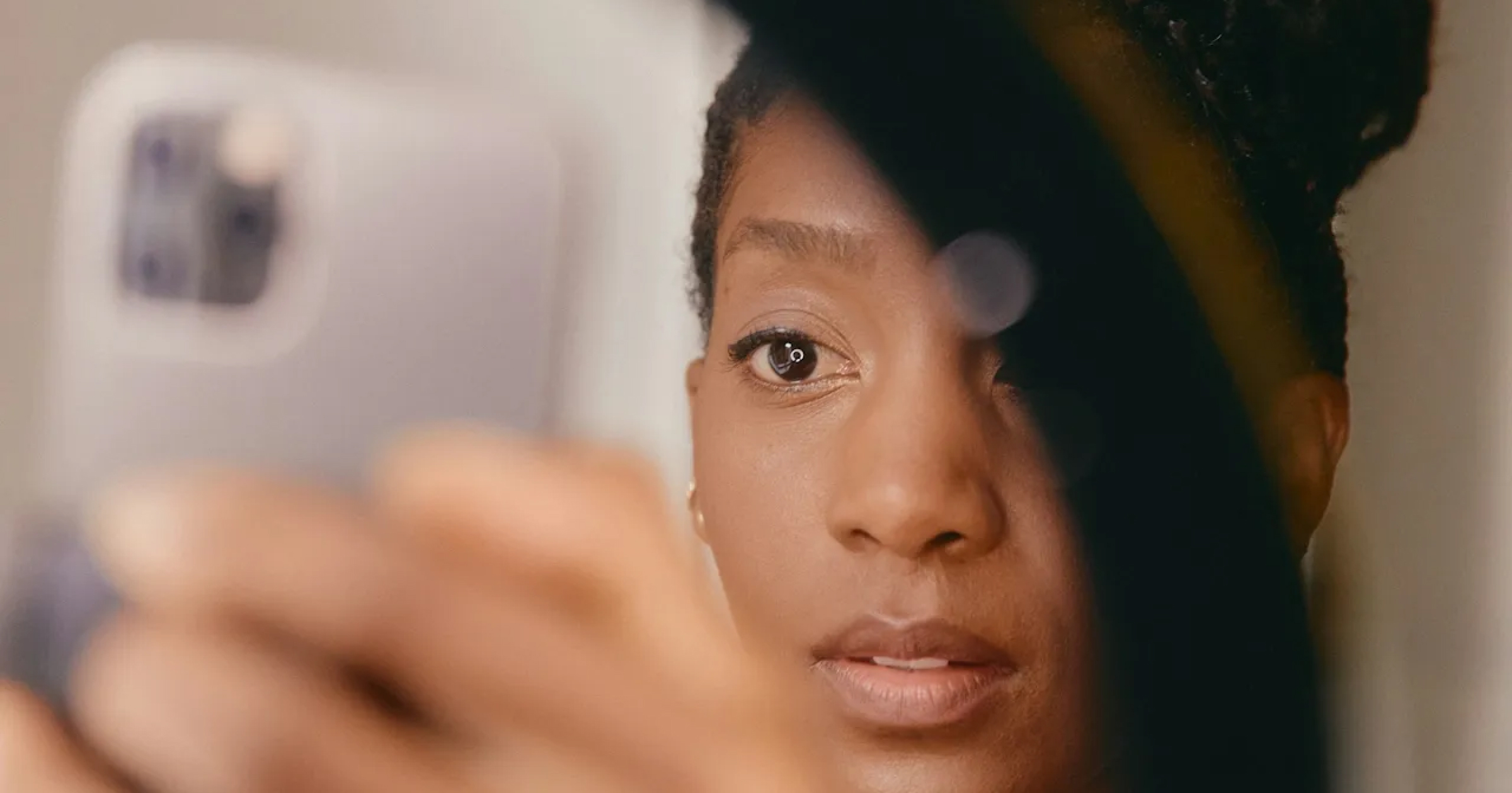 La Generación Z está redefiniendo el futuro del trabajo: descubre por qué AstroPay es el aliado financiero ideal