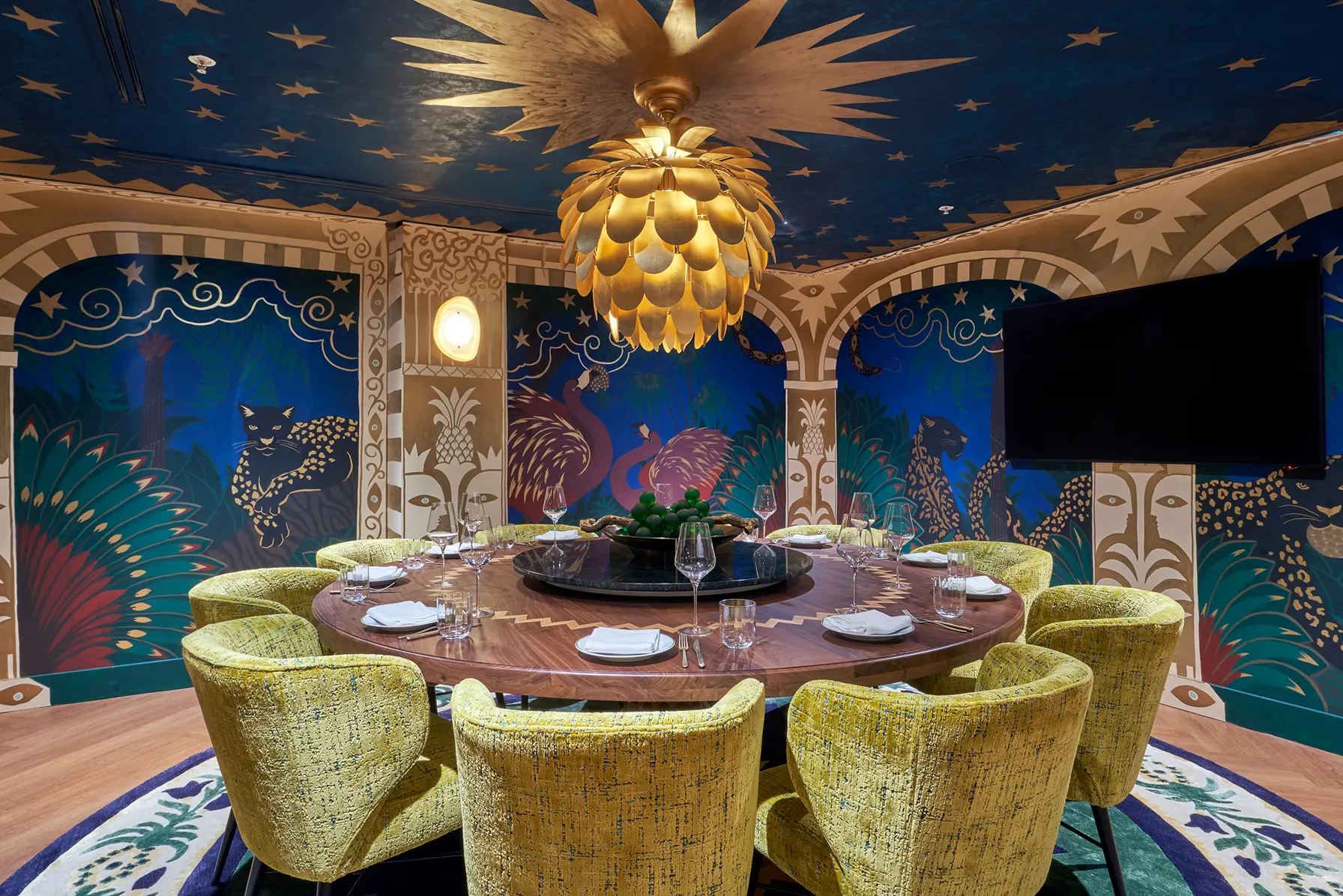 Pina Small Private Room