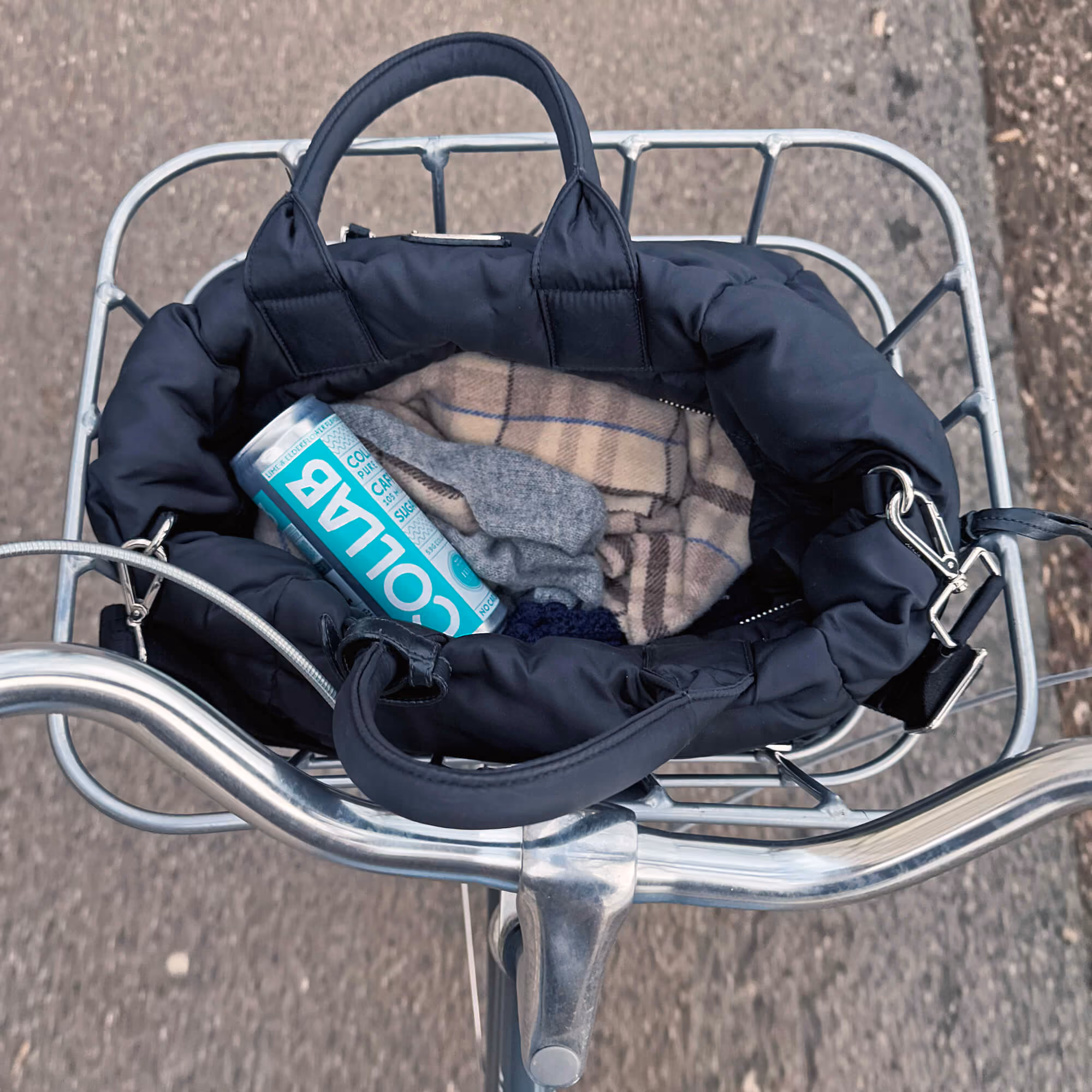 Følg COLLAB på Instagram