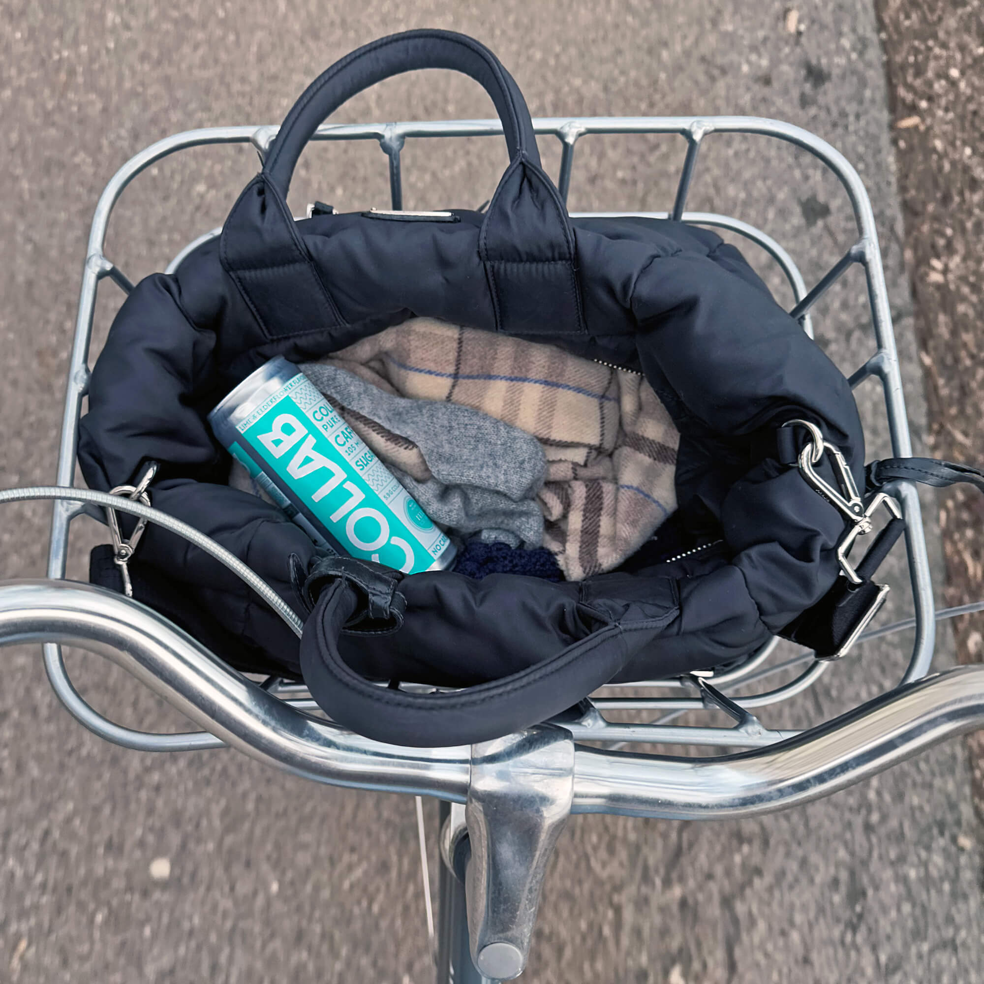 Følg COLLAB på Instagram