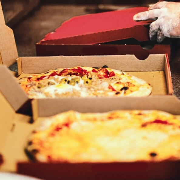Follow Us On Instagram - Pizzaplanet X Webflow Template