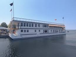 Antique Boat Museum
