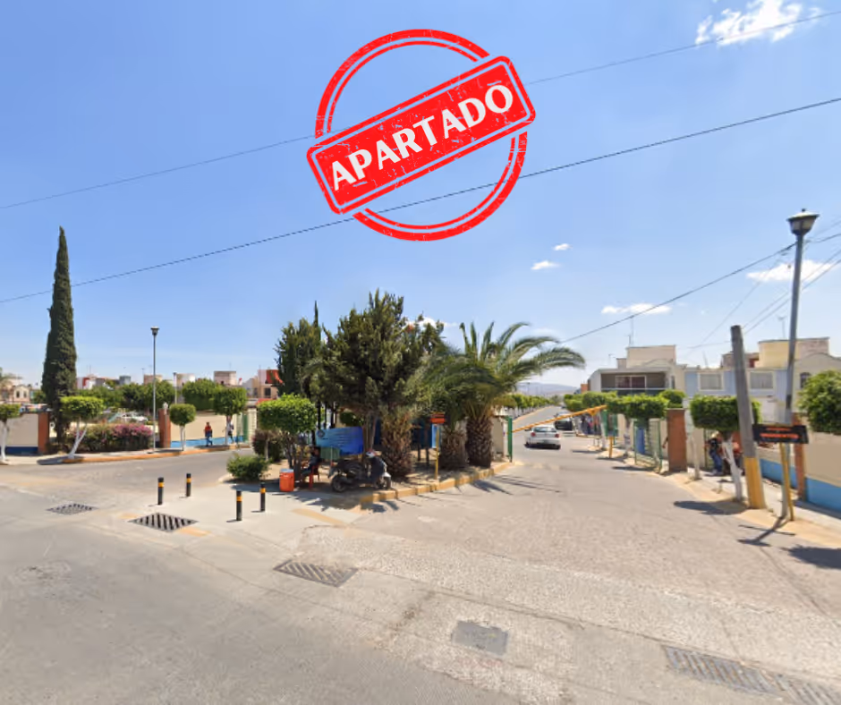 ID: 1127 APARTADO REMATE CASA EN FRACC. JARDINES DE SANTA ROSA 4A CERRADA DE SANTA CLARA 