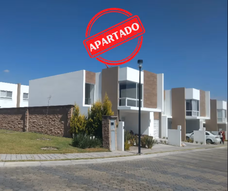 ID: 1181 APARTADO REMATE CASA EN FRACC. LOMAS DE ANGELOPOLIS, PARQUE NATURA, CIRCUITO SAIMMA