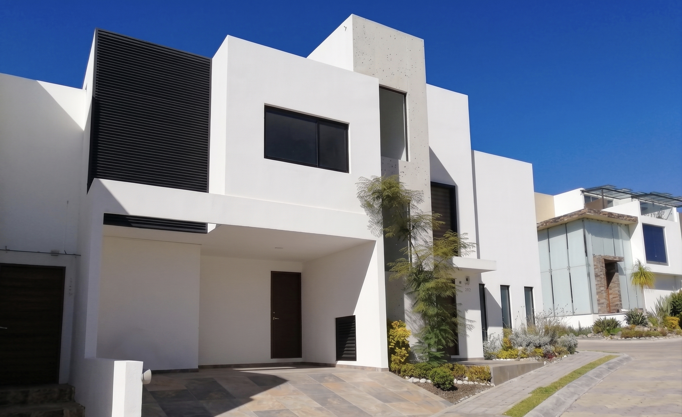 ID: 1033 REMATE CASA EN PRIVADA BACALAR, LOMAS DE ANGELÓPOLIS