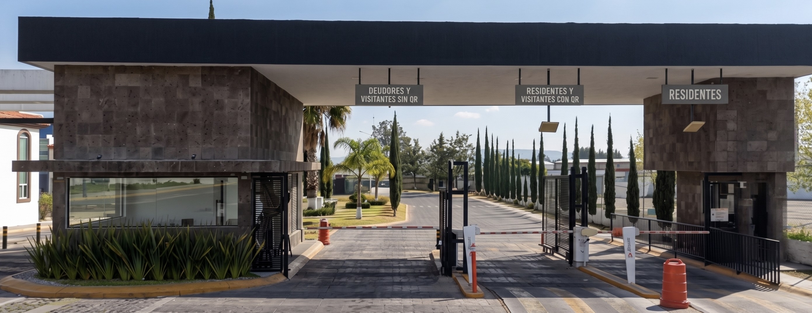 R13 - REMATE BANCARIO EN CIRCUITO VALLE ALTO, FRACC. LOMAS DEL VALLE, PUEBLA