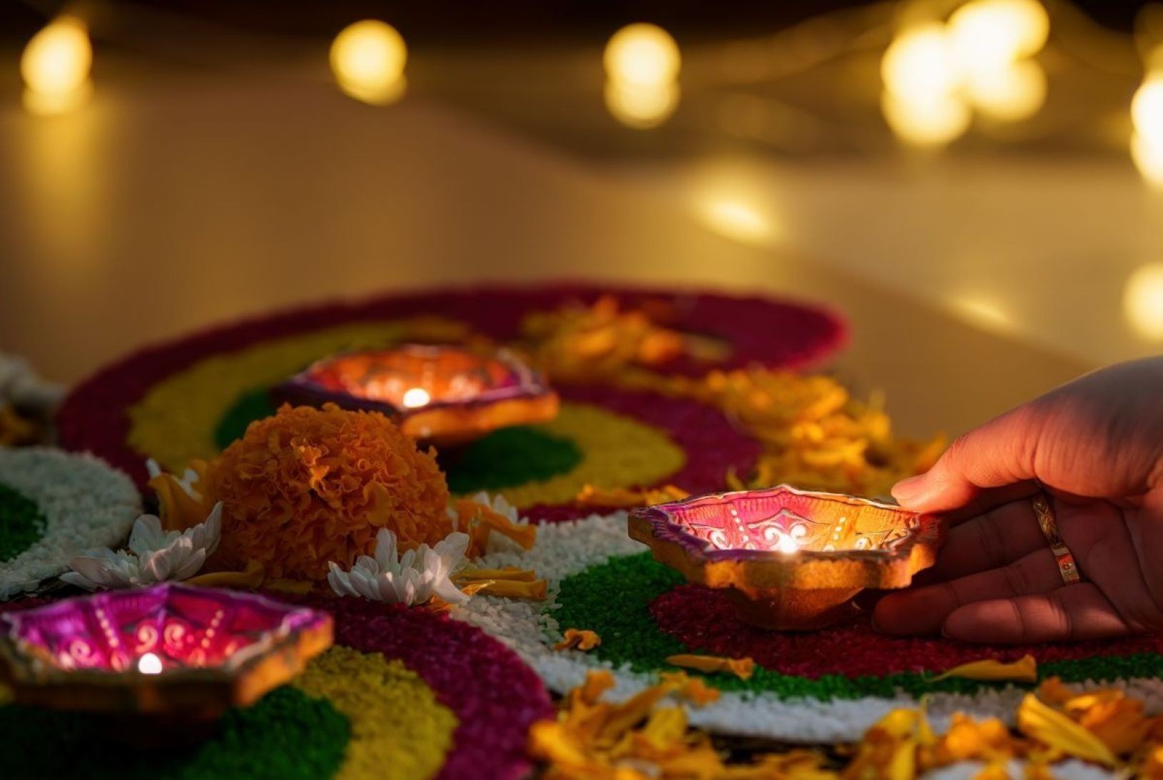 Diwali Özel: Hindistan&#39;ın En İyi Destinasyonları, Yemekleri ve Lüks Gezileri Hakkında Kapsamlı Rehber