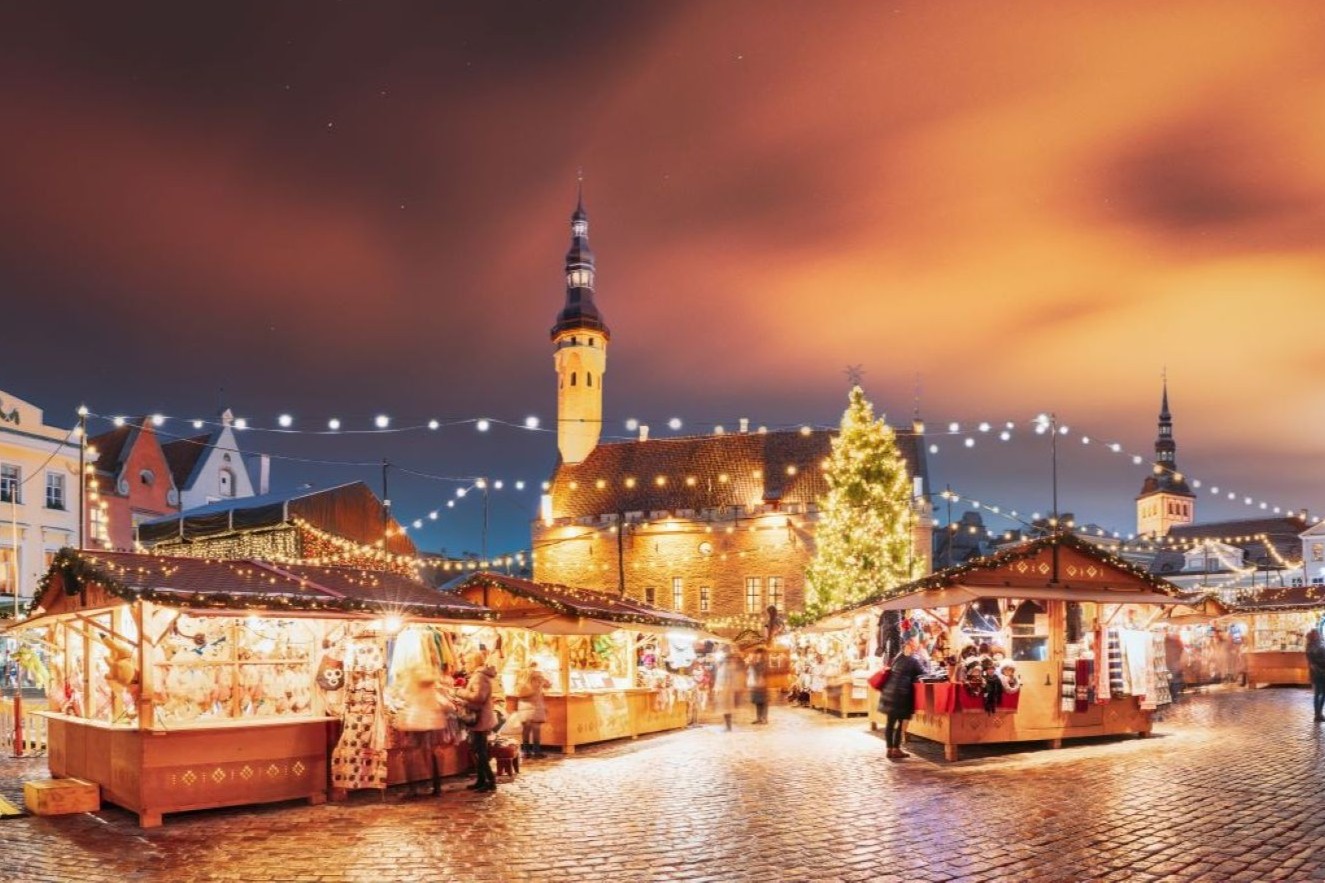 2024 Noeli için Avrupa&#39;nın En İyi Noel Pazarlarını Keşfedin