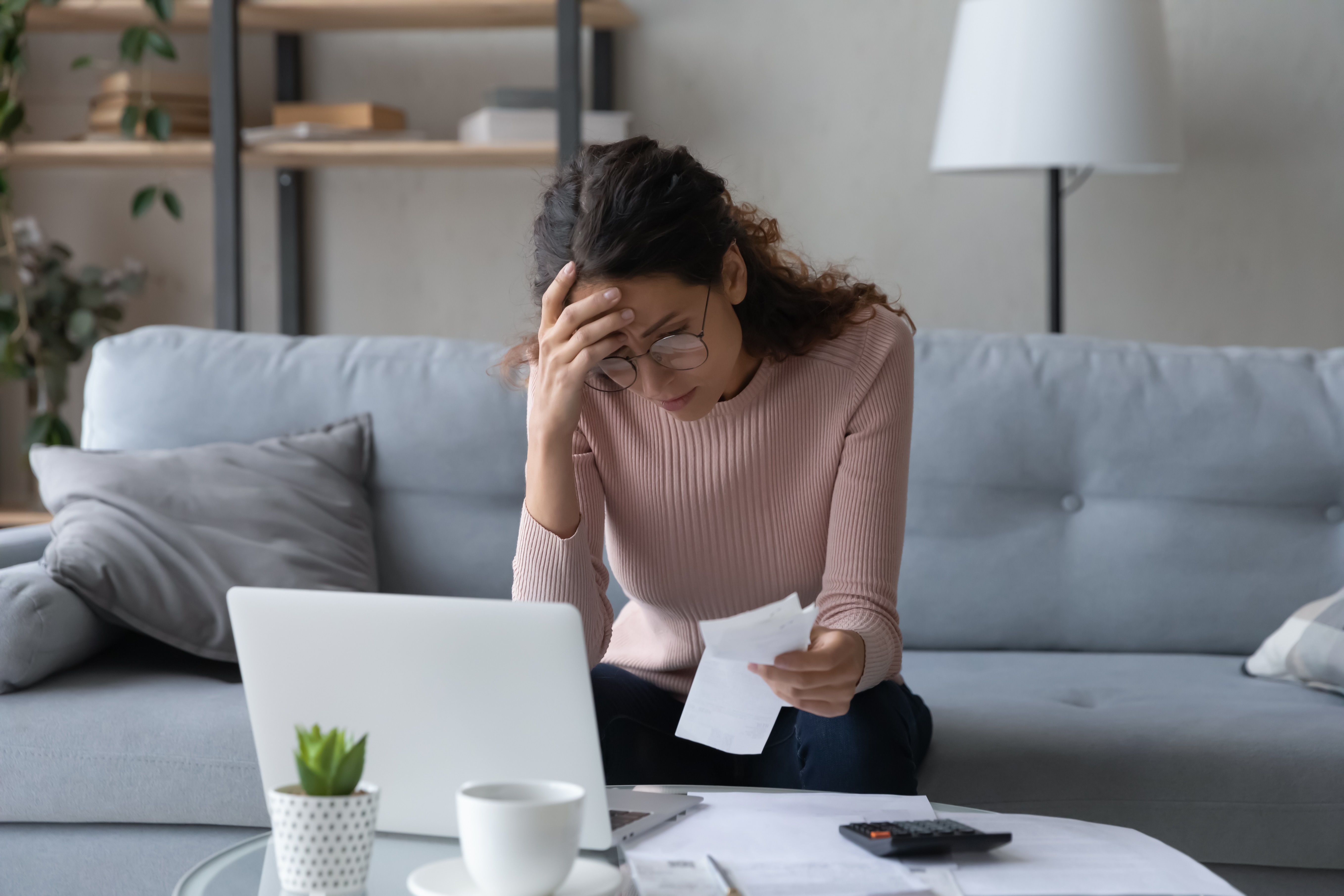 Bankruptcy Dismissal vs. Discharge: What's the Difference?
