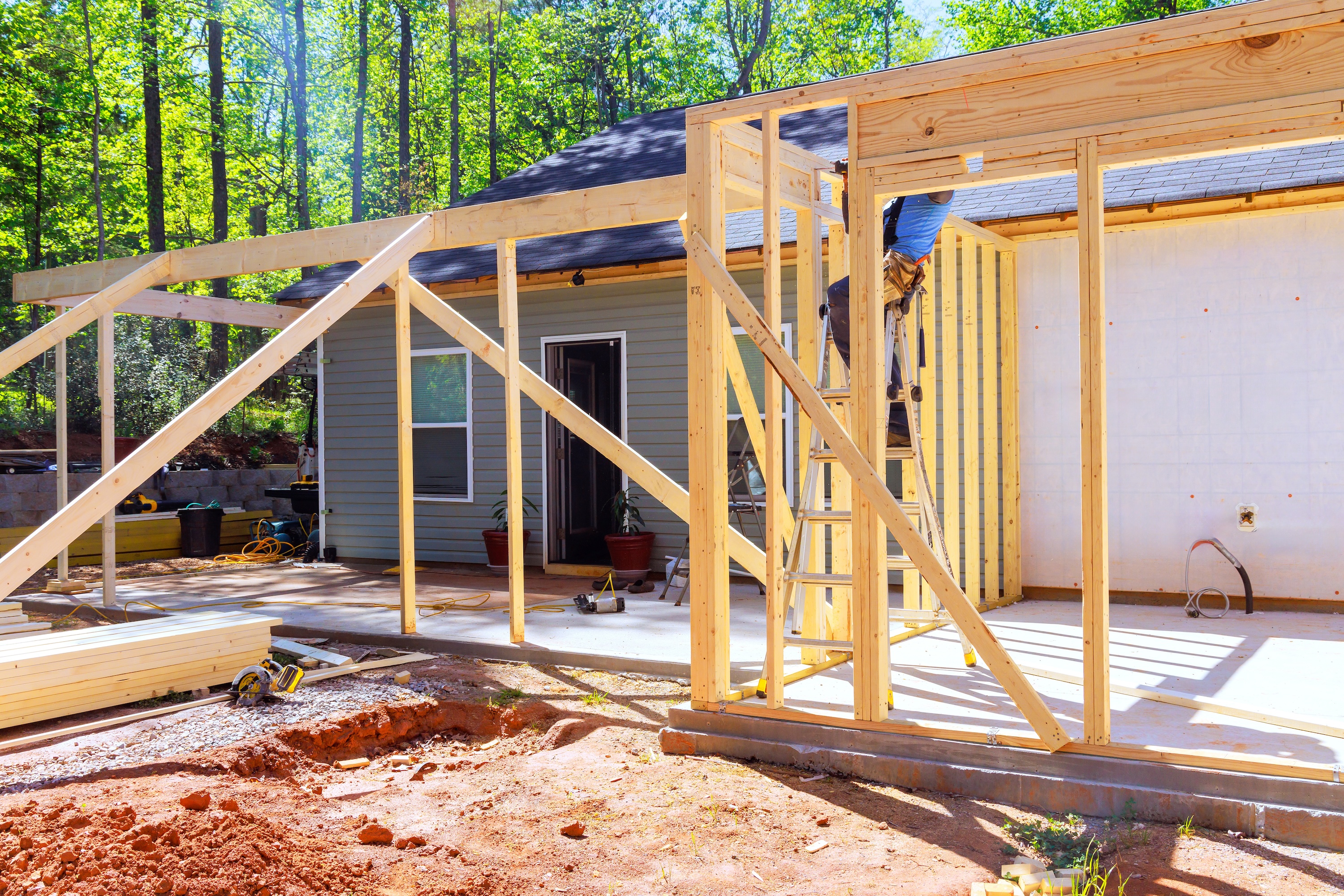 Are Home Equity Loan Interest Payments Tax-Deductible?