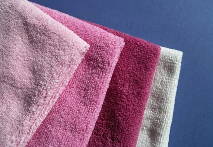 microfiber towel to dust car paint