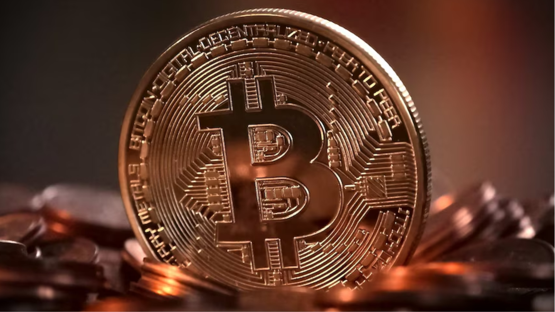 BTC Breaks Past $122K as Market Momentum Builds