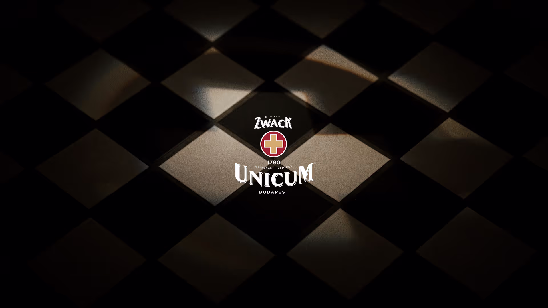 Unicum. Ez a videó a híres magyar Zwack cég történetét mutatja be, beleértve a vállalat történelmi mérföldköveit és jelenlegi tevékenységét.
