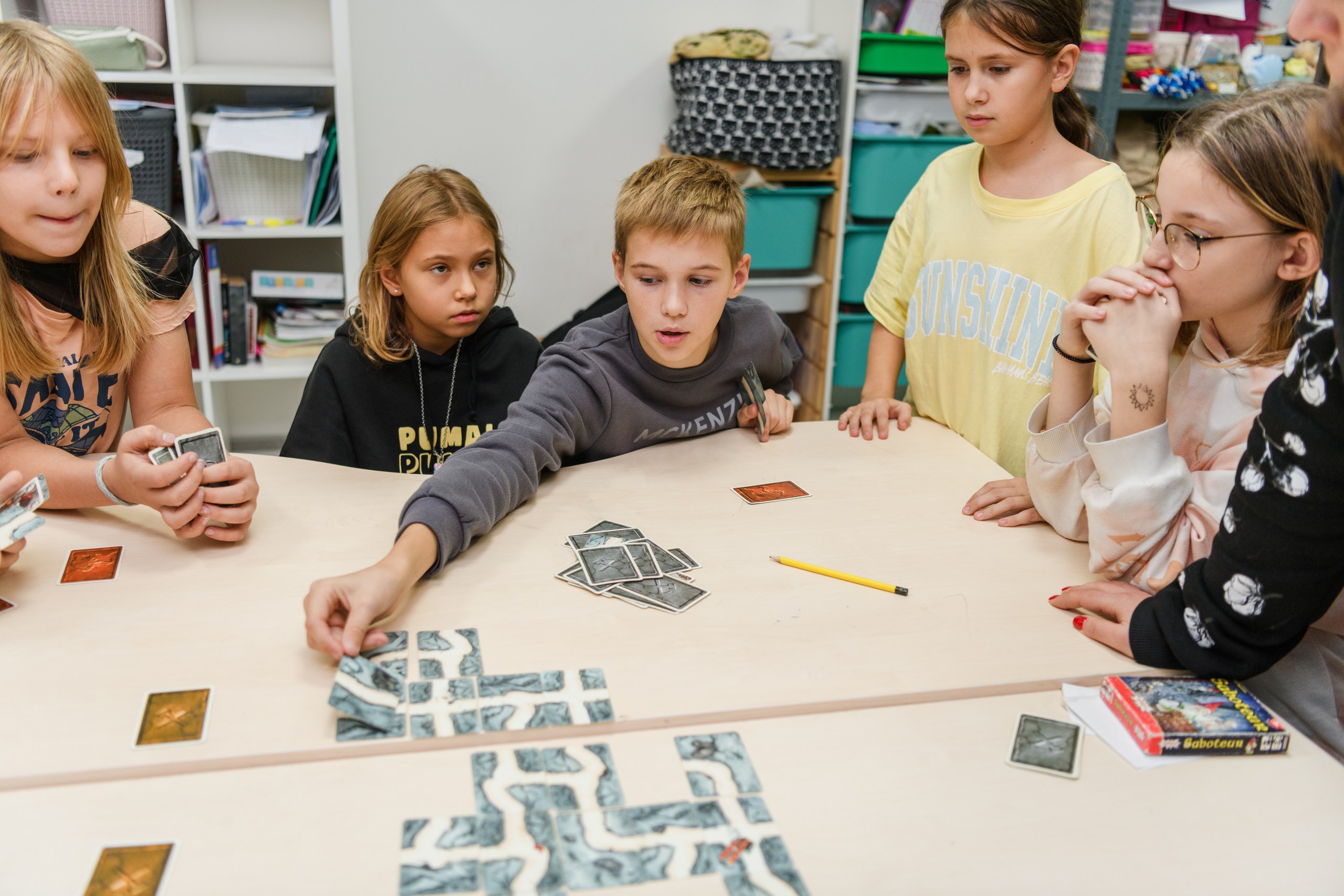 Дозвілля молодших класів приватної школи Sapiens у місті Вишгород