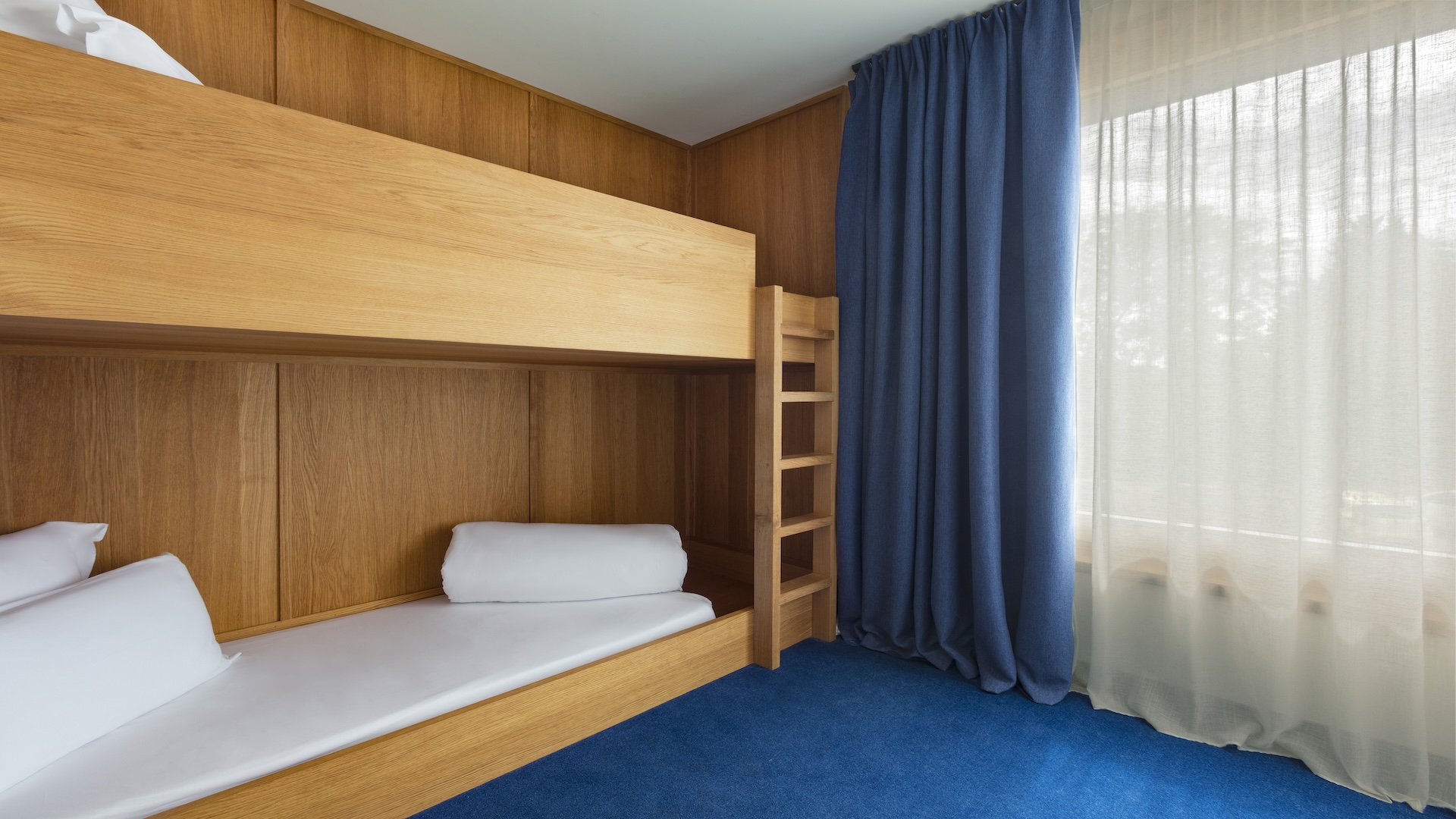 Chambre parentale de la chambre familiale de GRAND MESS avec lit double