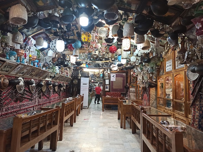 Azadegan Tea House (Café Qeysarieh)