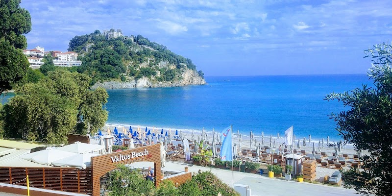 Relax on Valtos Beach