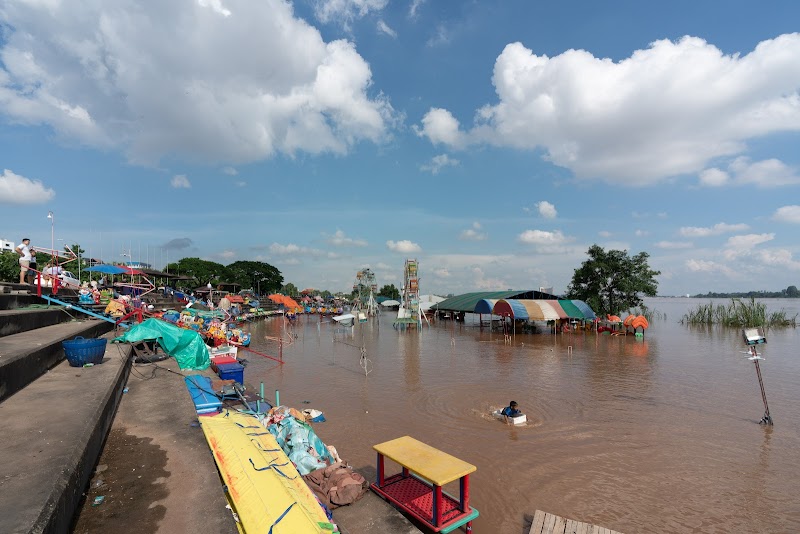 Stroll along the Mekong Riverfront