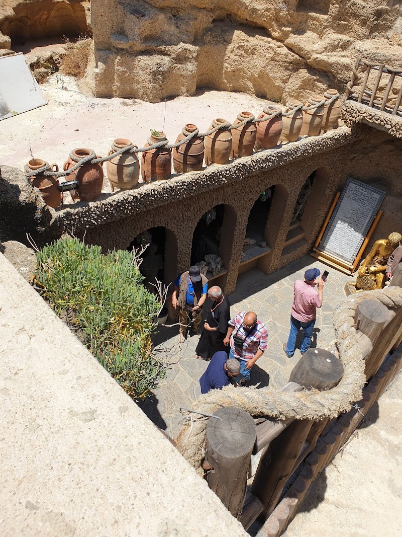 Visit the Caves of Hercules