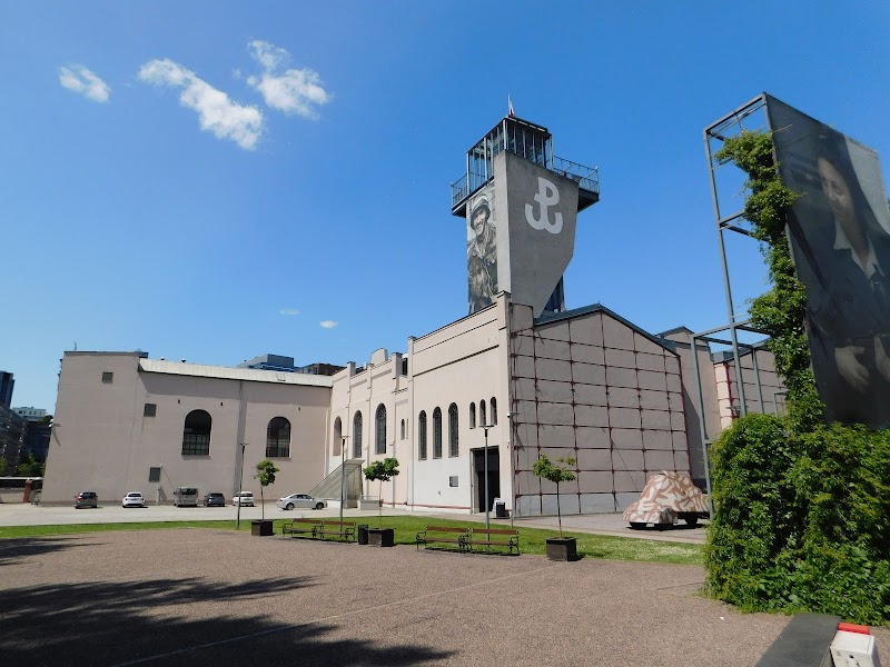 Discover the Warsaw Uprising Museum