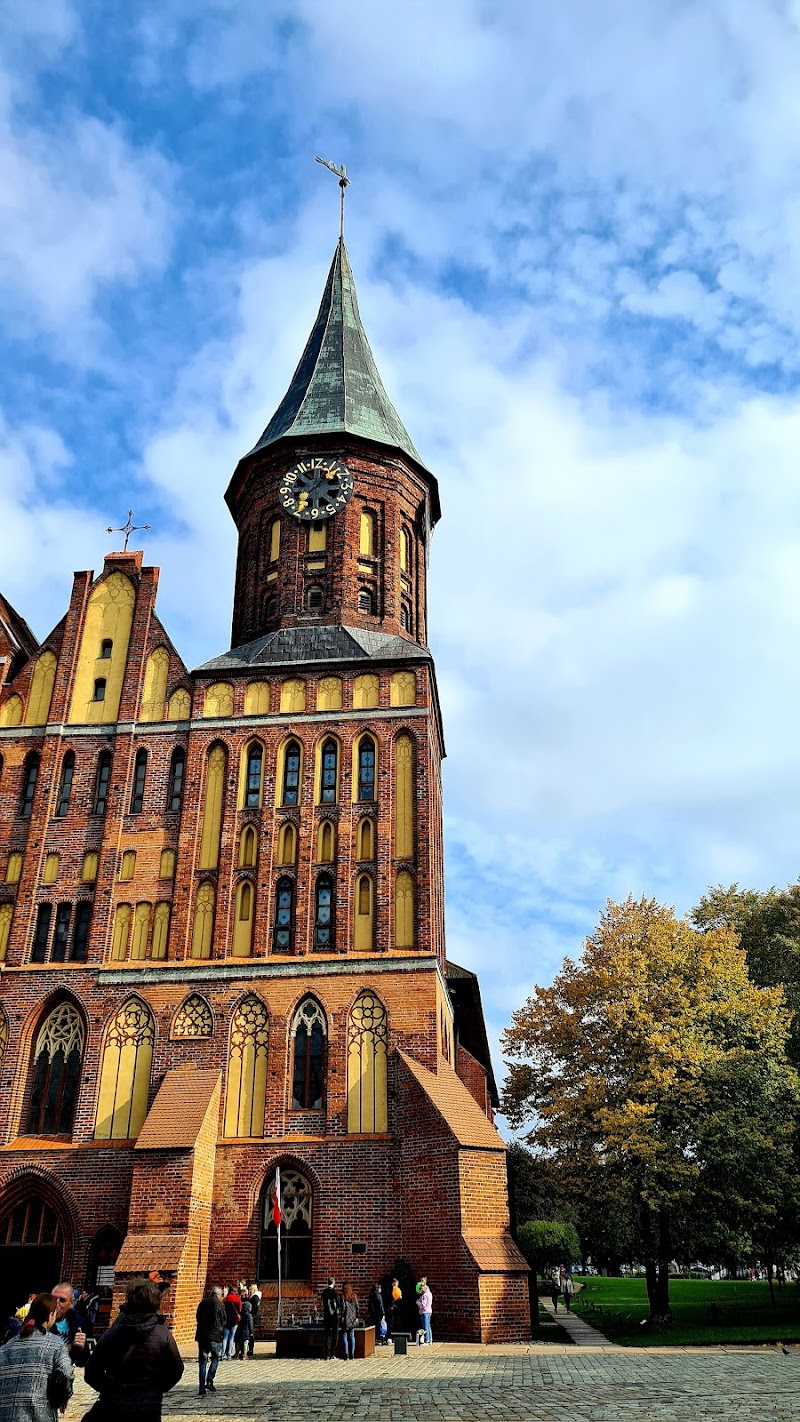 Explore Königsberg Cathedral on Kant Island