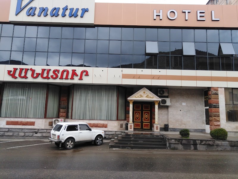 Tanel Restaurant