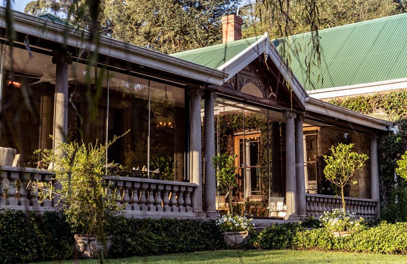Hartford House