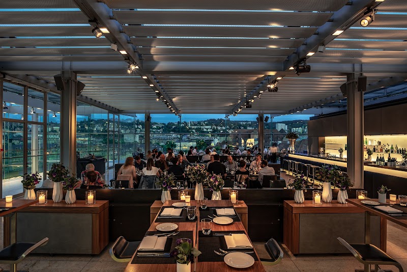 Cube Restaurant