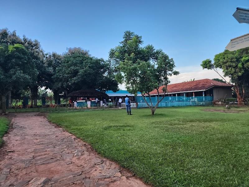 Golden Peace Hotel