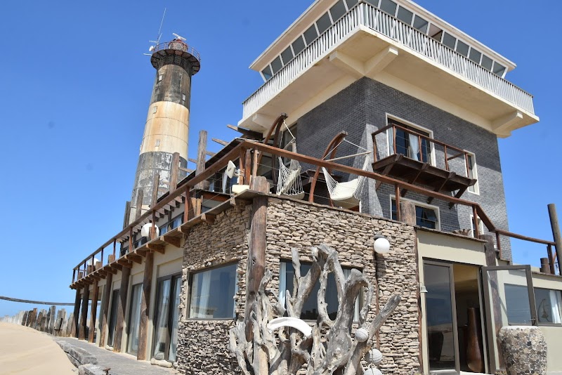 Pelican Point Lodge