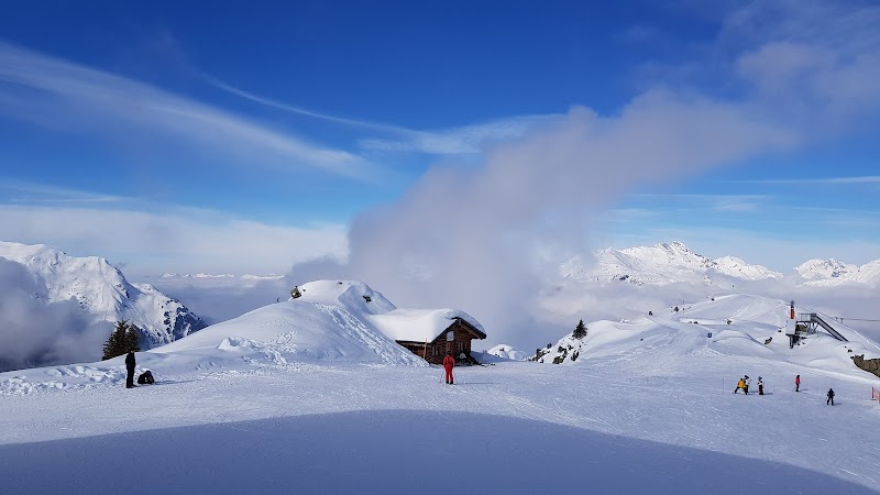 Skiing and Snowboarding at Silvretta Montafon
