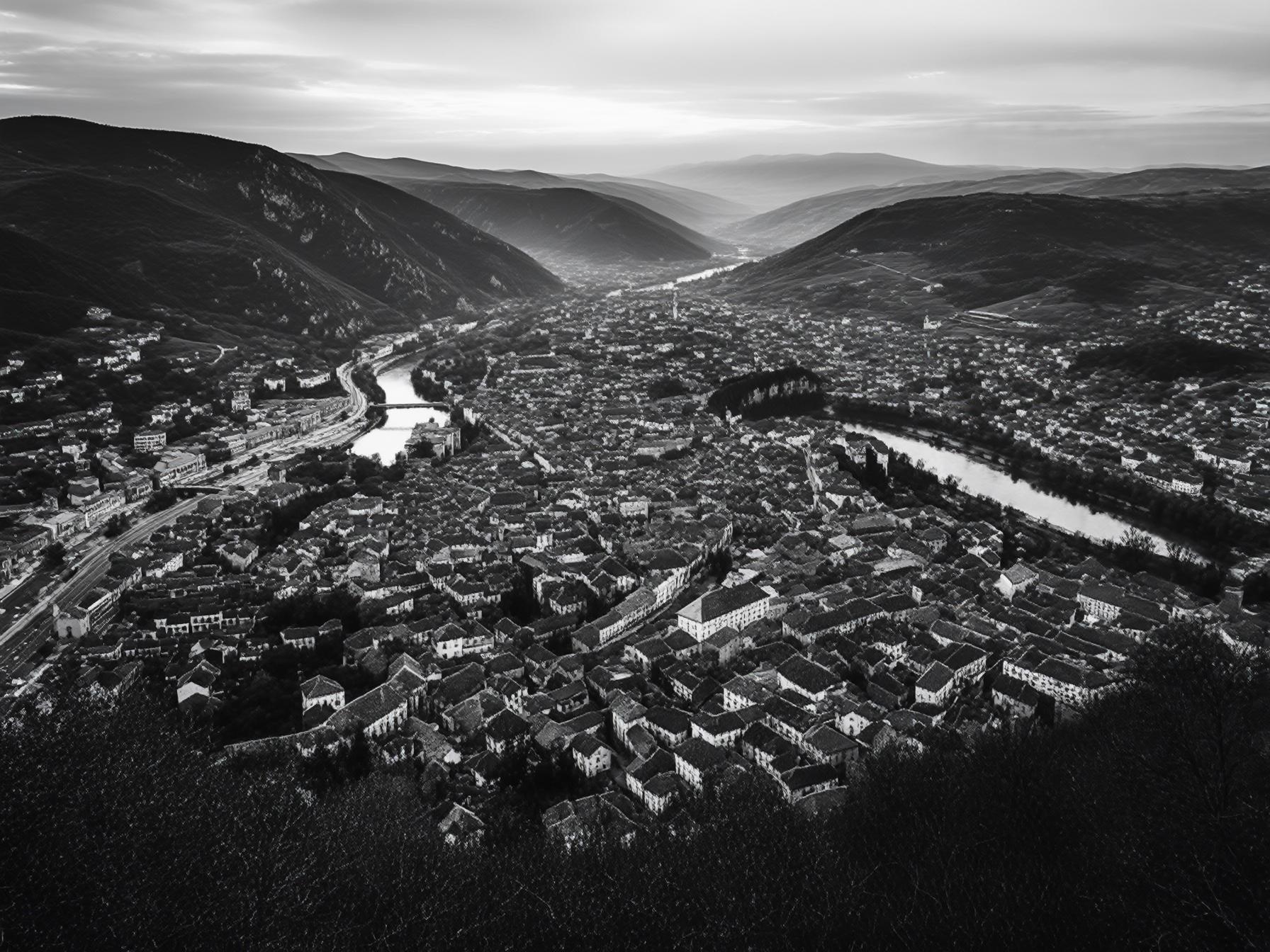 Travnik_booked