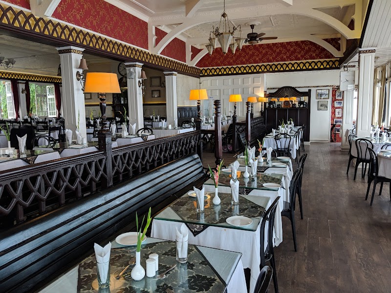 Glenary's Restaurant & Bar