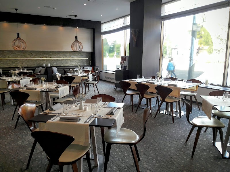 Rib Room