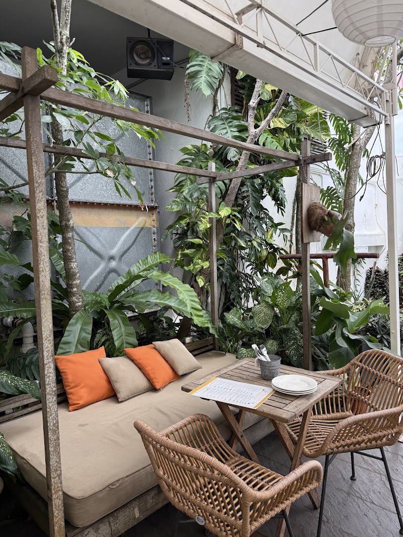 Balin Roofgarden Bistro & Bar