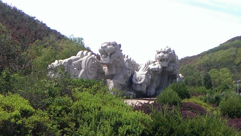 Tiger Beach (Laohutan) Scenic Area