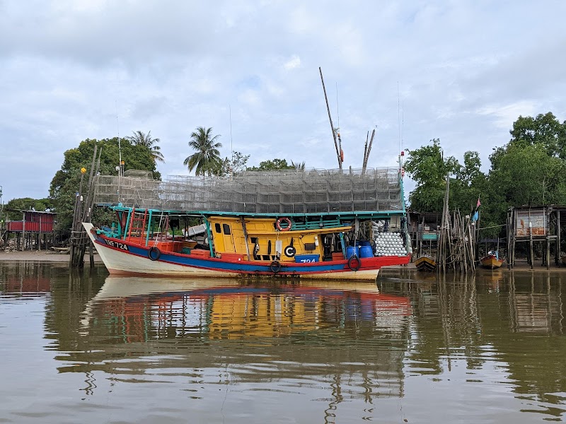Tour the Kuantan River with a river cruise