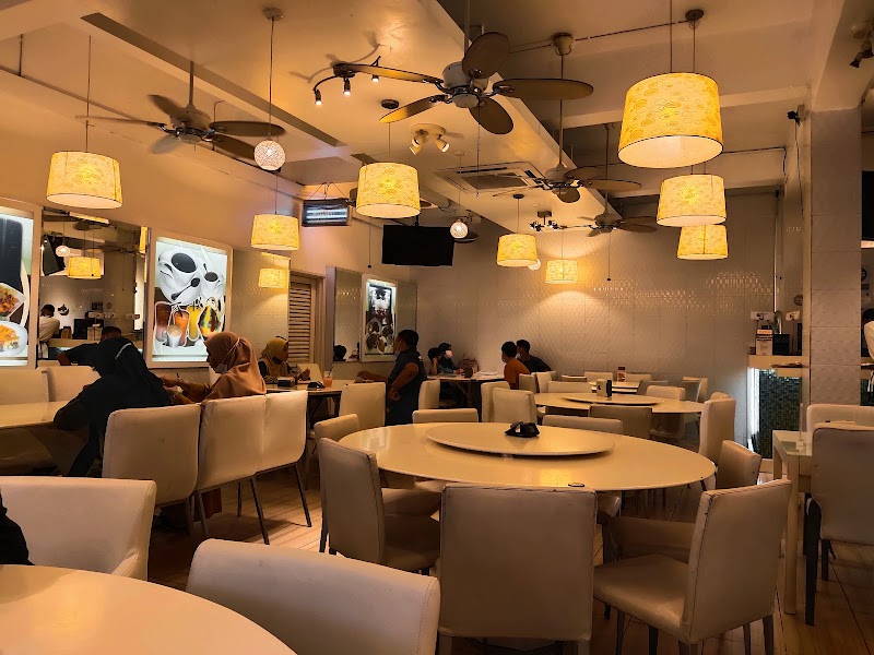 Wau Restaurant