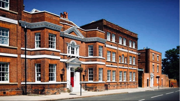 GreyFriars Hotel