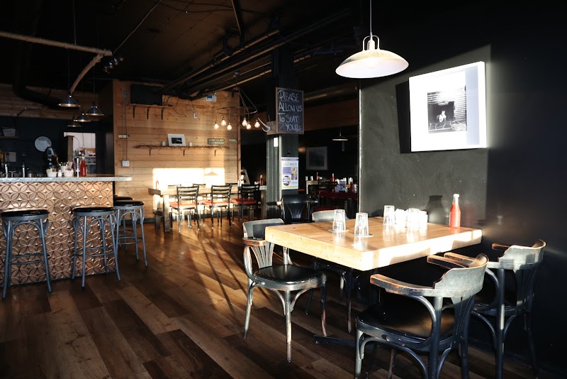 Burnt Toast Café