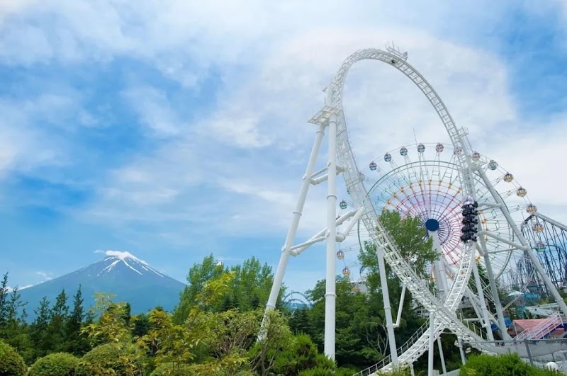 Fuji-Q Highland: The Ultimate Thrill Ride Destination - Fujiyoshida - Japan - booked ai