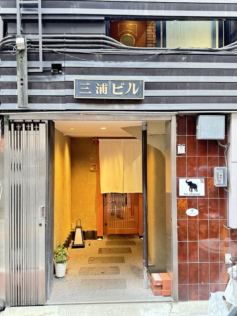 Sushi Iwa - Tokyo - Japan - booked ai