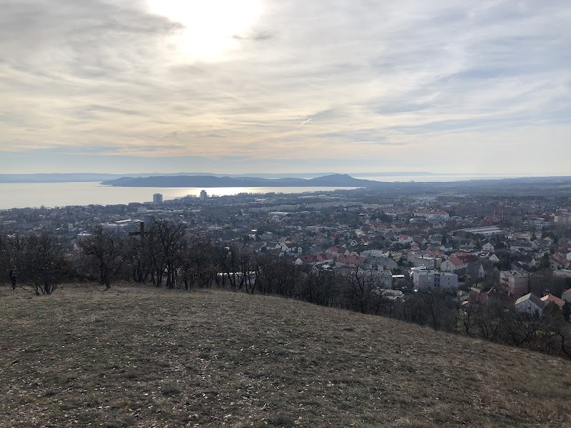 Thomas Hill Cross - Balatonfüred - Hungary - booked ai