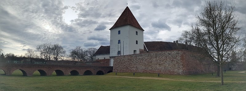 Nádasdy Castle: History and Charm Unveiled - Sárvár - Hungary - booked ai