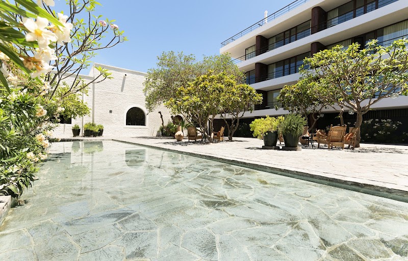Baja Club - La Paz - Mexico - booked ai