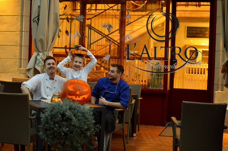 L' Altro - Kaposvár - Hungary - booked ai